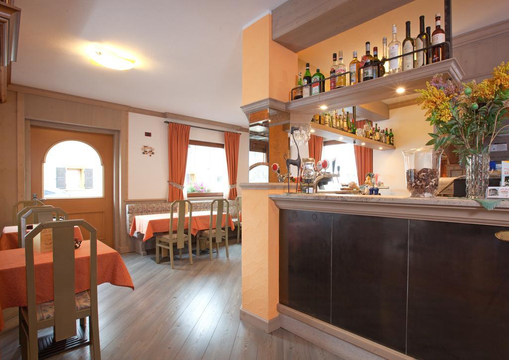 Hotel Krone Livigno Exterior photo